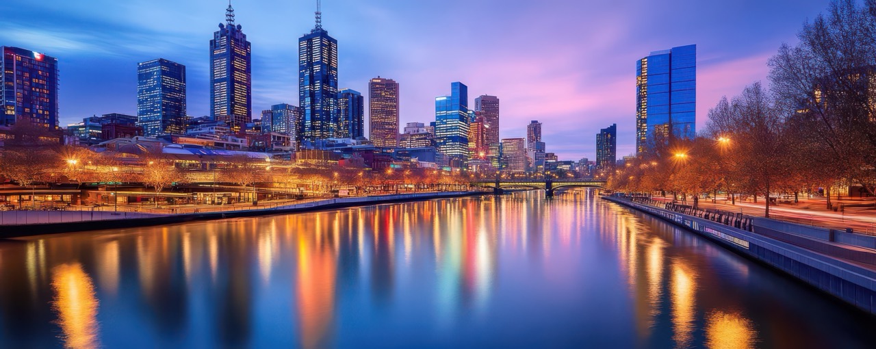 Melbourne skyline and Yarra River at twilight in autumn